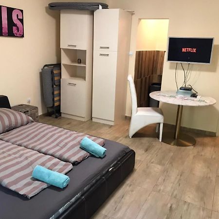 Roland Apartmant Zuglo Budapesta Exterior foto