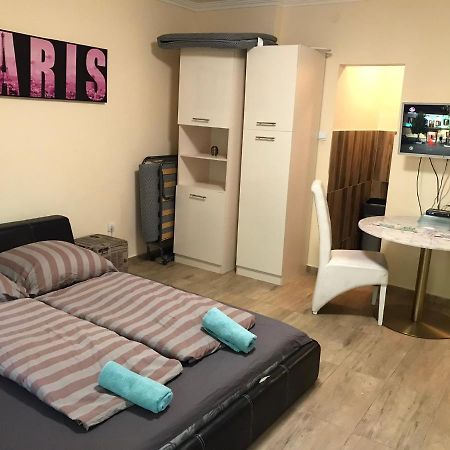 Roland Apartmant Zuglo Budapesta Exterior foto