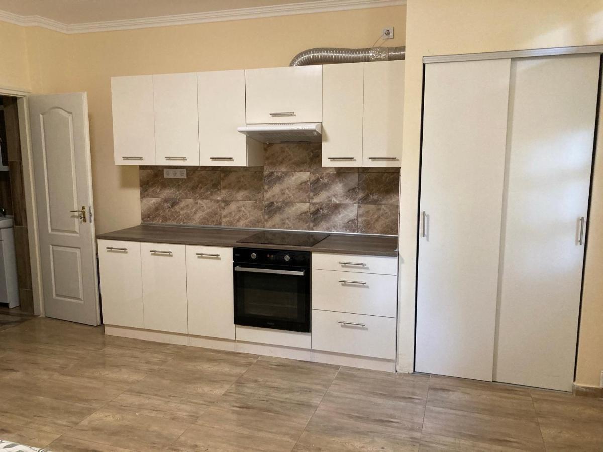 Roland Apartmant Zuglo Budapesta Exterior foto