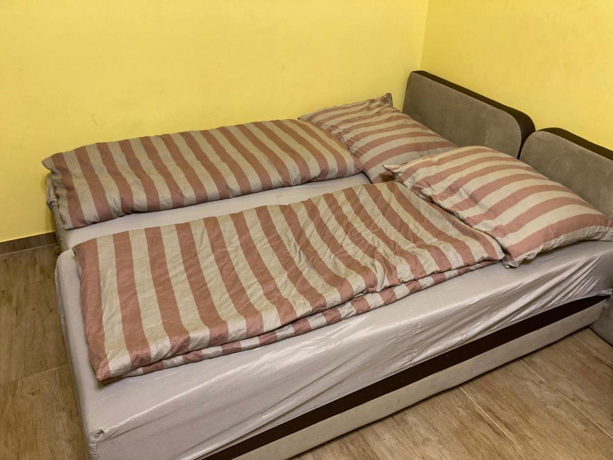 Roland Apartmant Zuglo Budapesta Exterior foto
